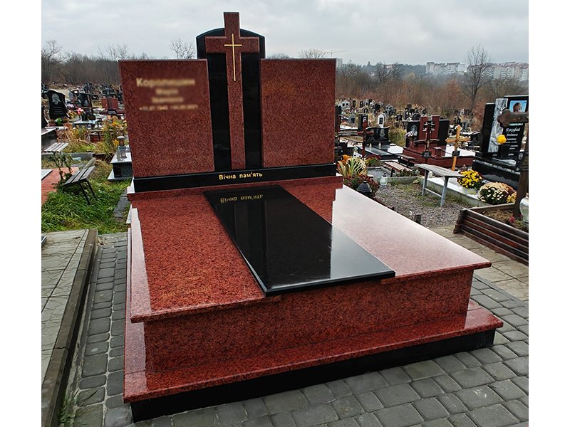 Пам'ятник 2
