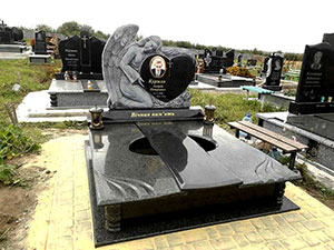 Пам'ятник гранітний для двох поховань жидачів львівська область