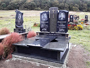 Пам'ятник гранітний для двох поховань старий самбір львівська область