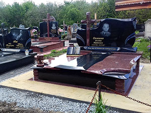 Пам'ятник гранітний для двох поховань яворів львівська область